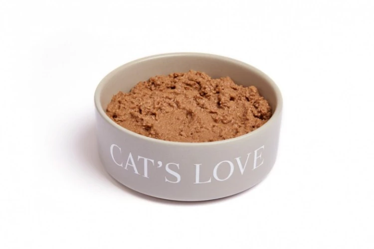 CATS-LOVE-Rind-Pur-wolowina-z-olejem-z-krokosza-i-mniszkiem-lekarskim-200g2.webp