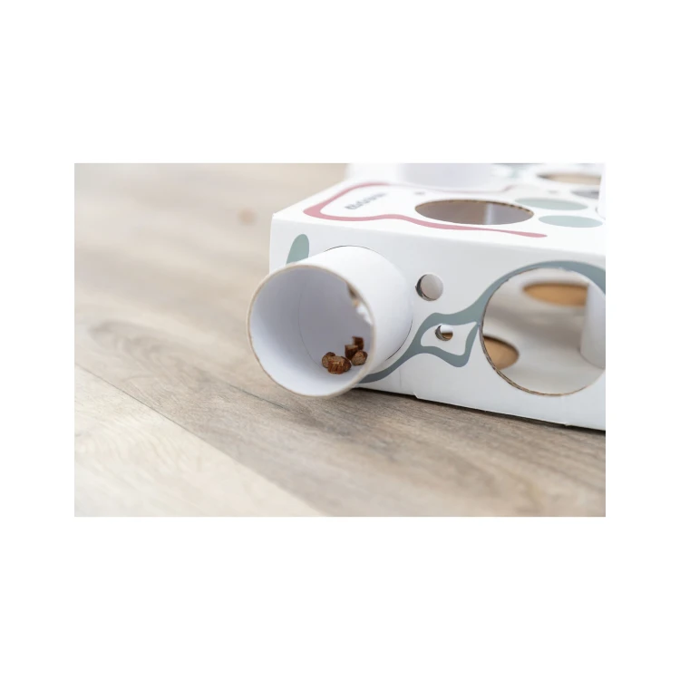 cat-activity-paws-n-treats-box-zabawka-edukacyjna-dla-kota-karton-35-7-20-cm (1).webp